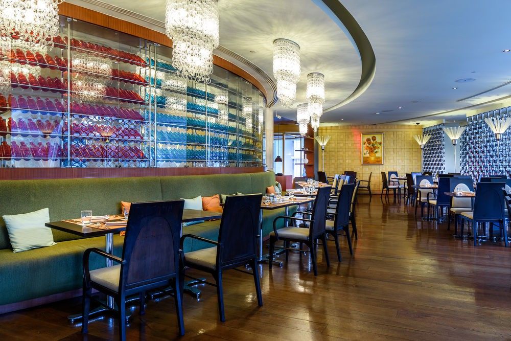 Hilton Grande Asoke 5*