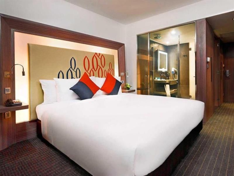 Hotel Hilton Garden Silom 4*