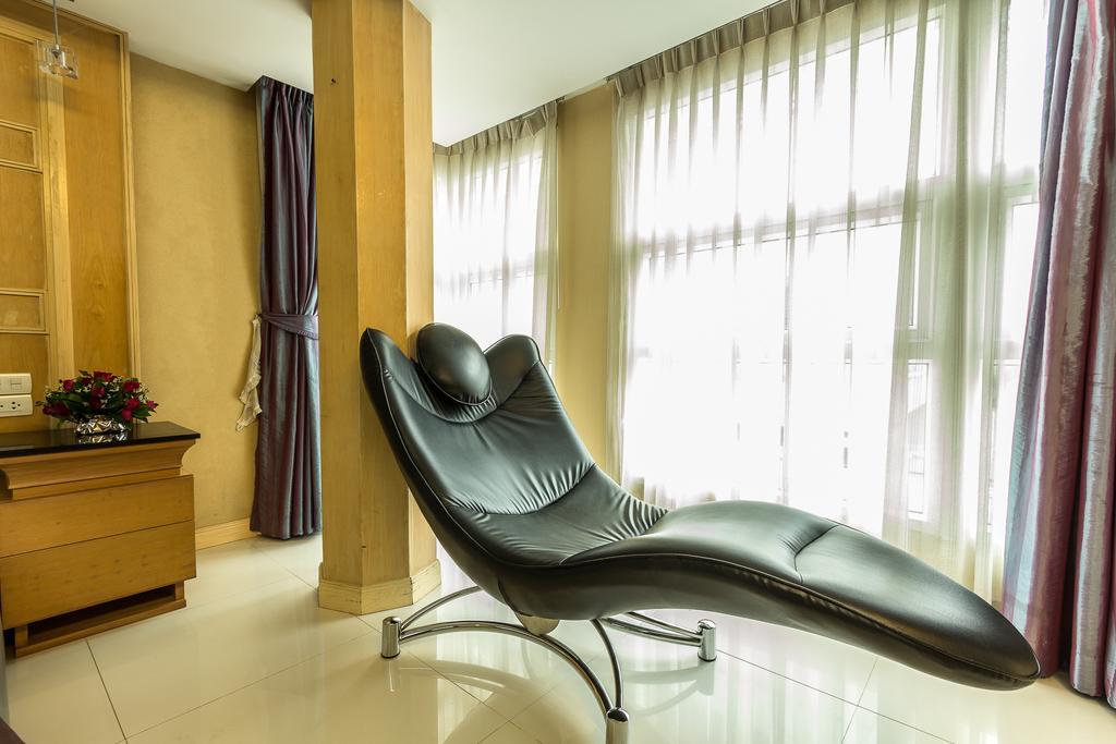 Upar Sukhumvit 11 Nana Hotel