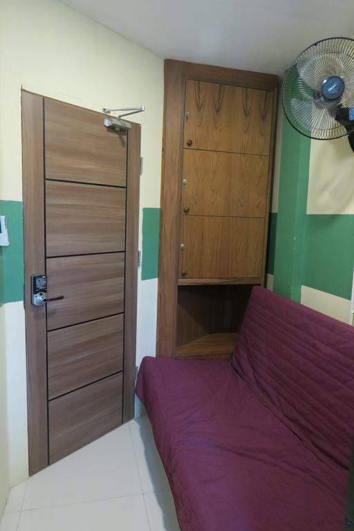 Cb Ekkamai Rumah tetamu