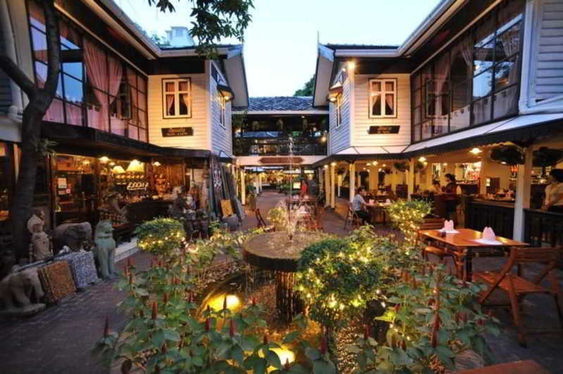Hotel Silom Village Bangkok