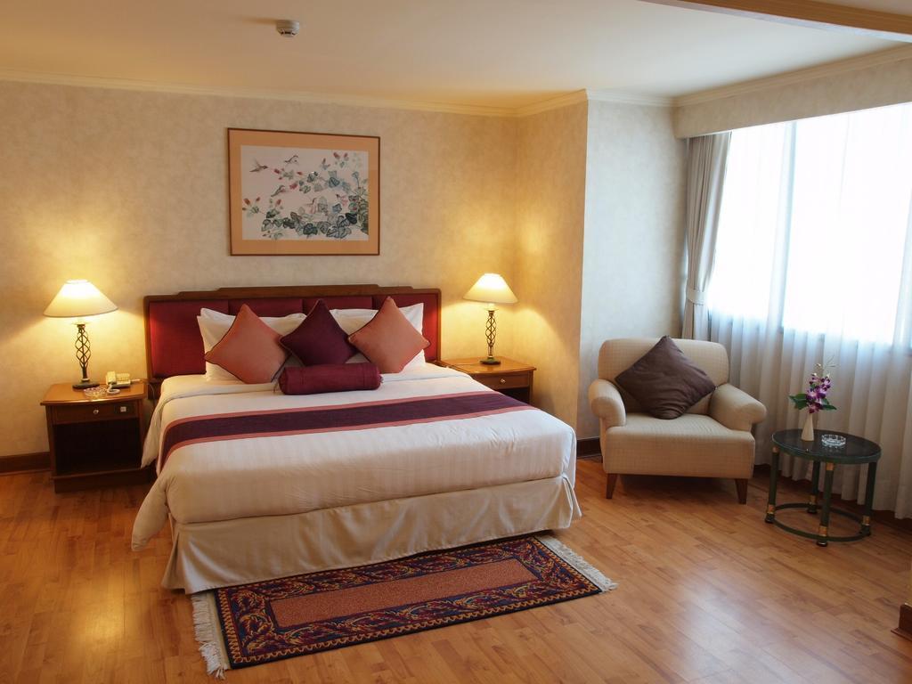 Rembrandt Hotel