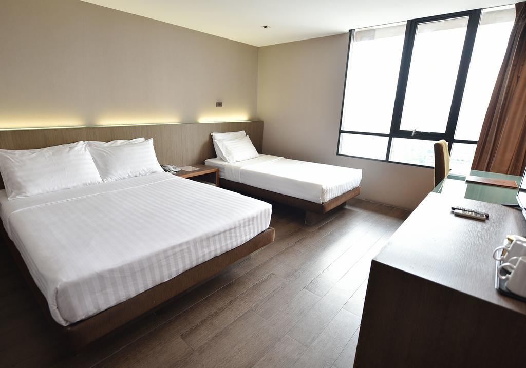 Bangkok City Hotel 3*