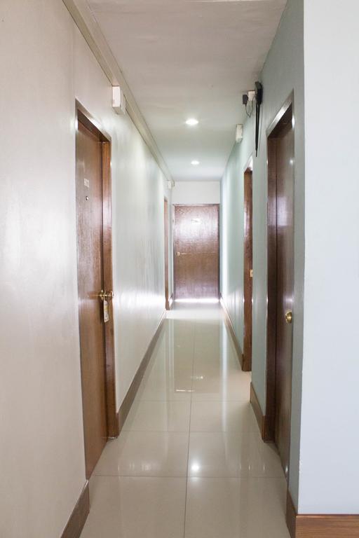 Cha-cha Phraathit Hotel 3*