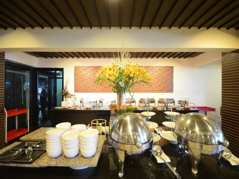 Hotel Solace At Srinakarin 5*
