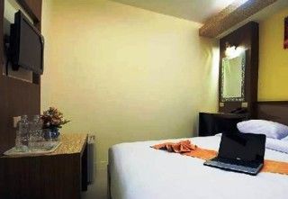 Royal Express bahay-panuluyan 2*