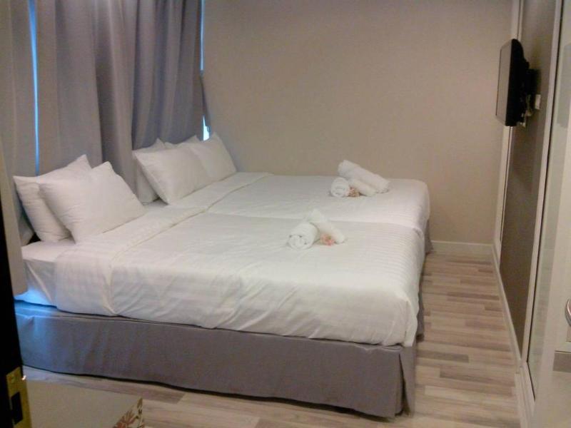 Nantra Ploenchit Hotel