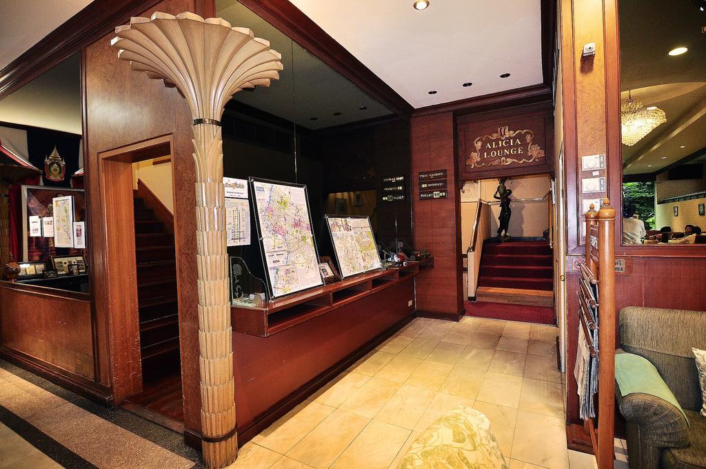 Zen Premium Silom Soi 22 Bangkok