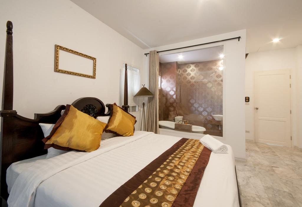 Hotel Dharasom' S Colonial House