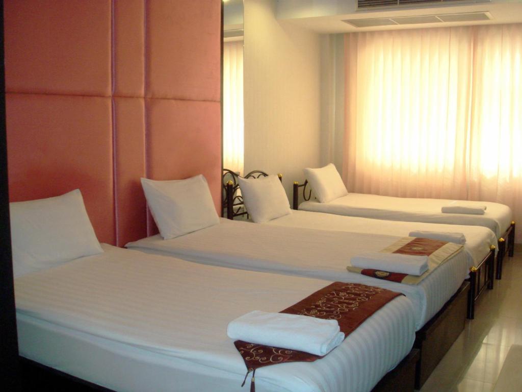 Le Platinum Residency 2*