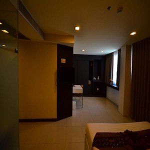 Solace At Srinakarin Hotel