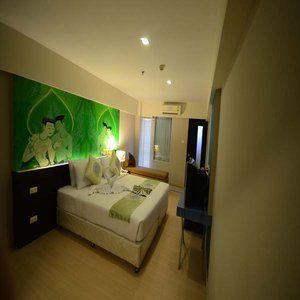 Solace At Srinakarin 5* Bangkok