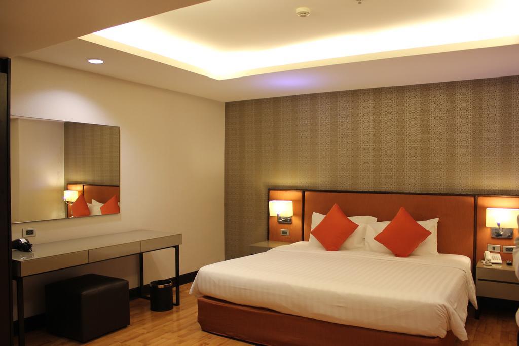 Rembrandt Bangkok