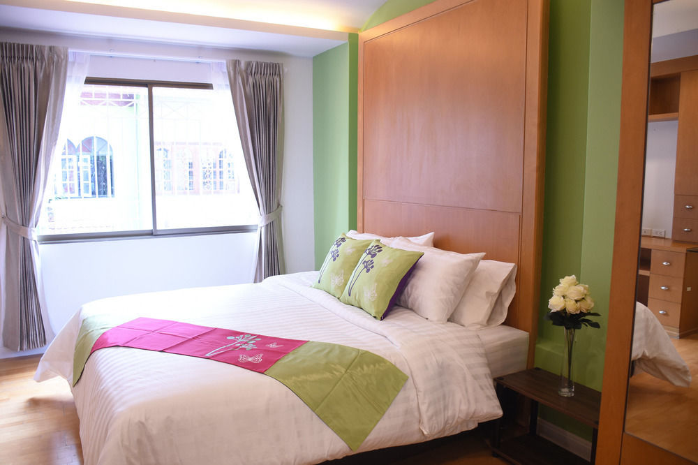 At1617 Hotel Bangkok