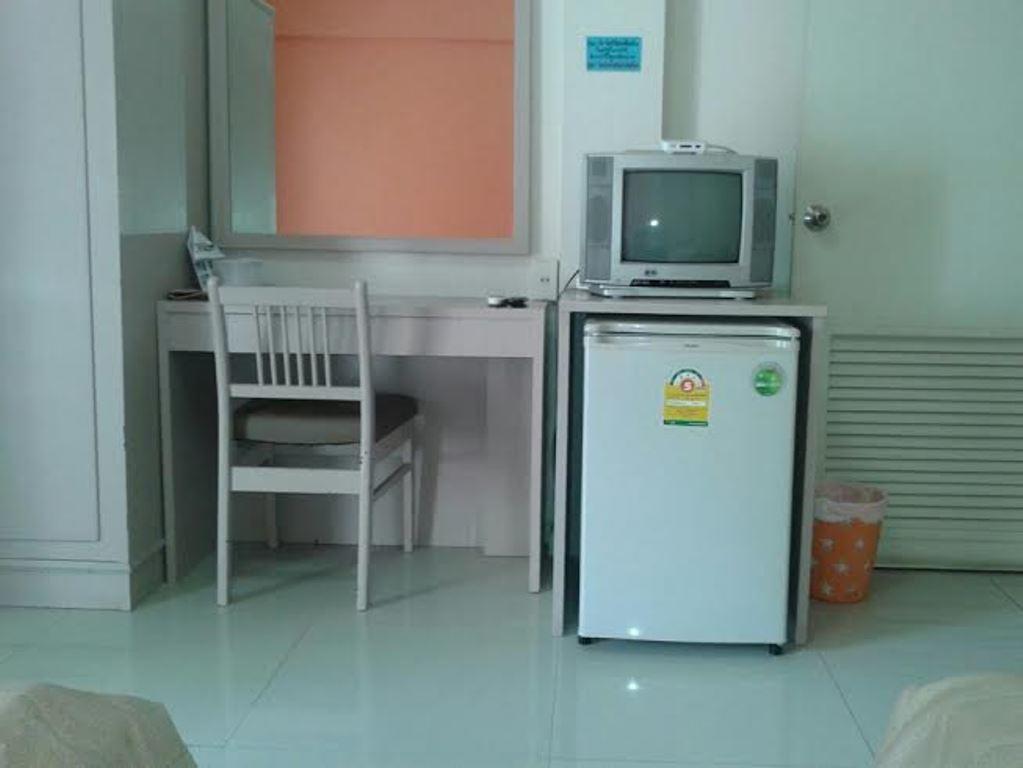 We Train Don Muang
