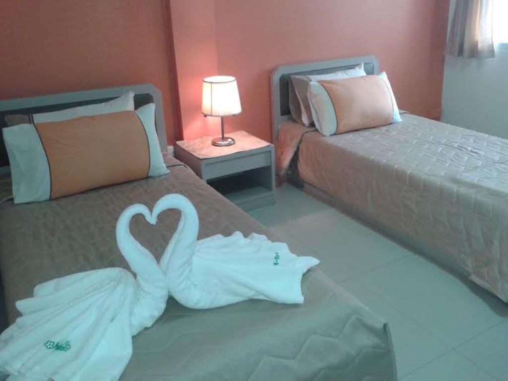 We Train Don Muang Hotel