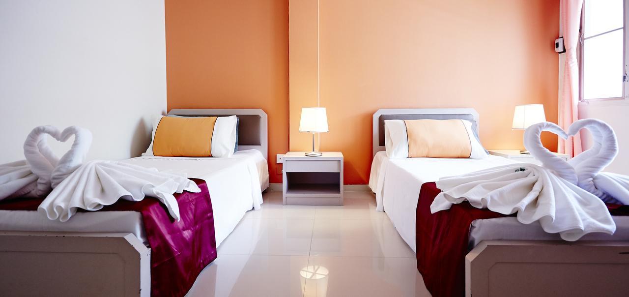 We Train Don Muang 3* Bangkok