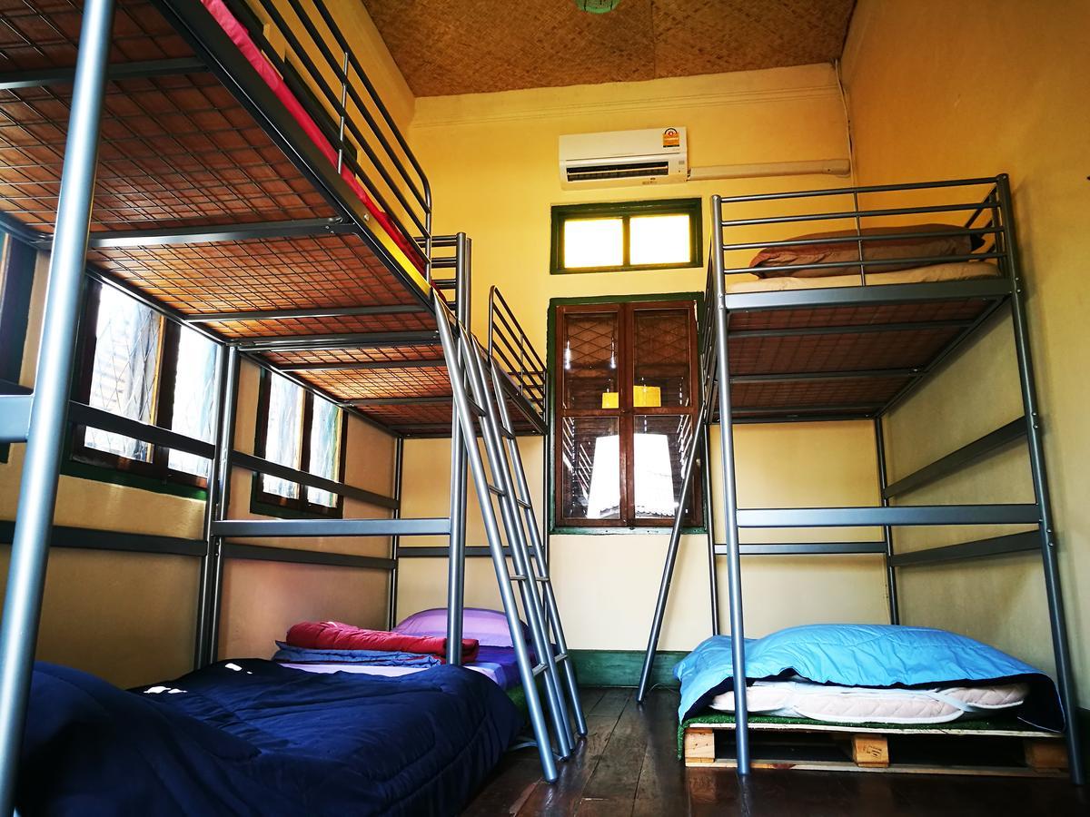 Hostel A Day In A Life & Gallery