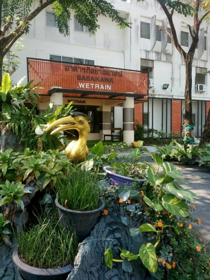 Hotel We Train Don Muang Bangkok