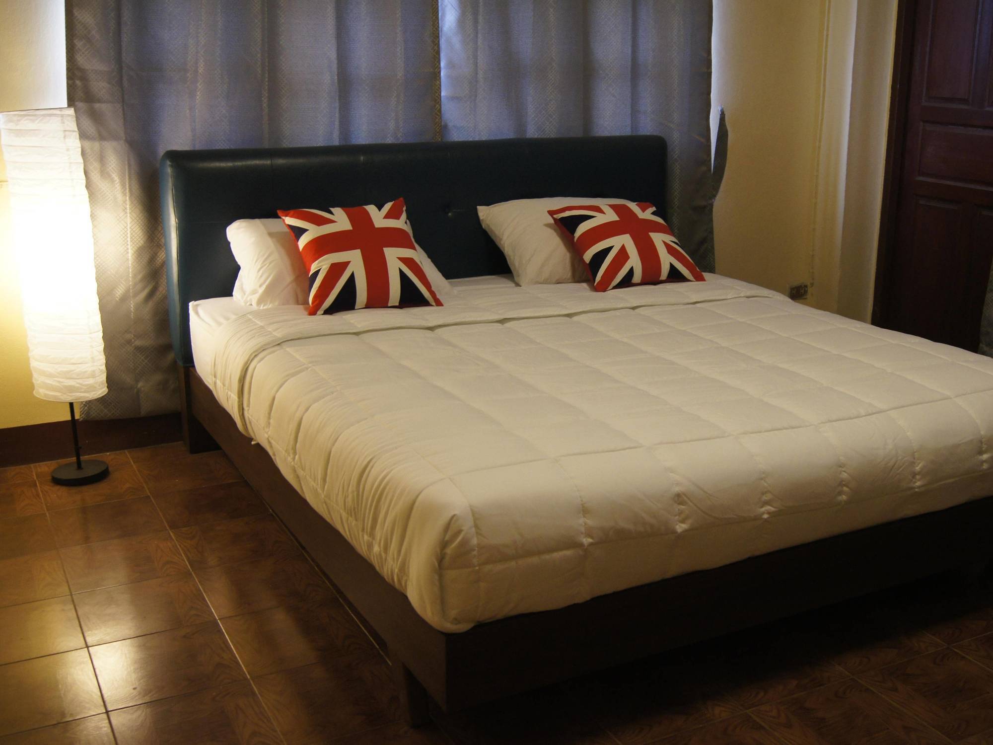 Hotel The 2*