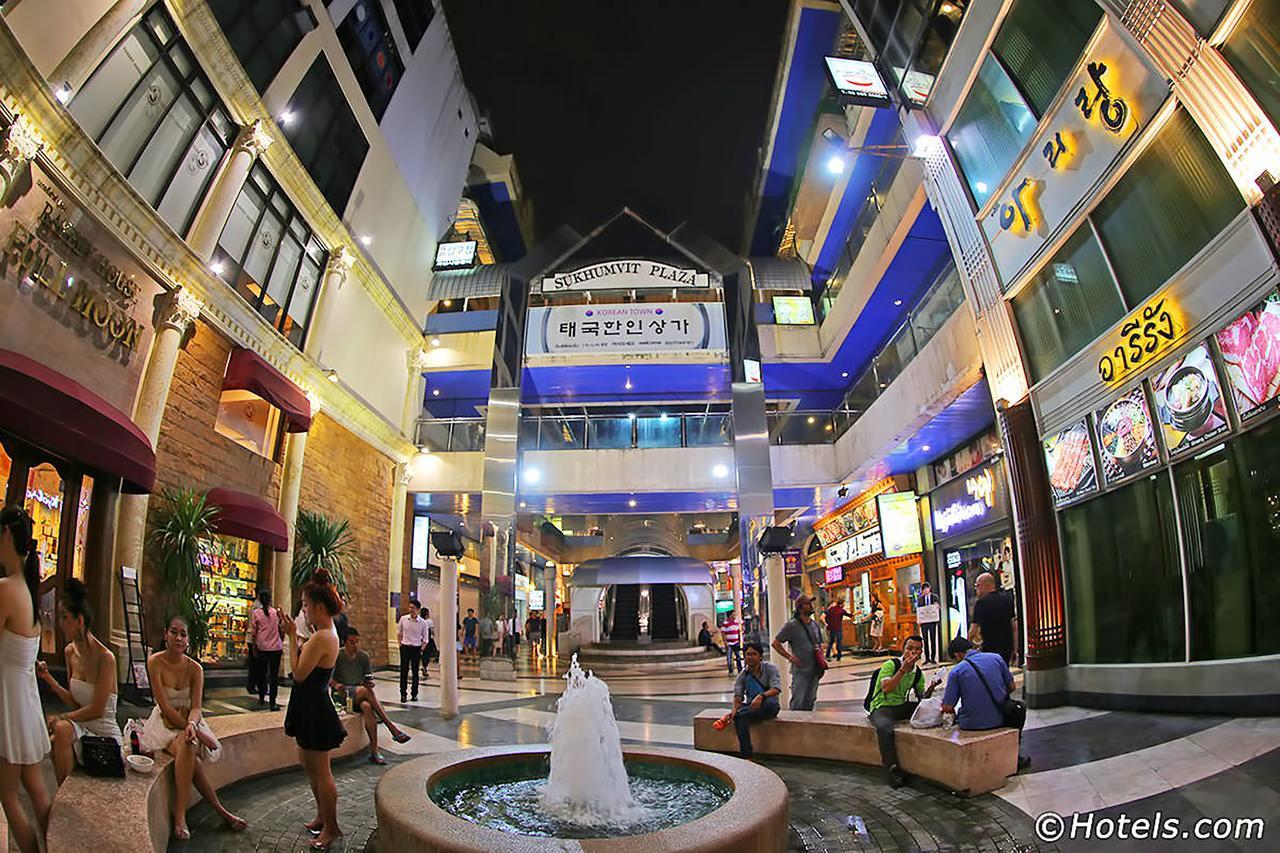 Taina's Sukhumvit 2*