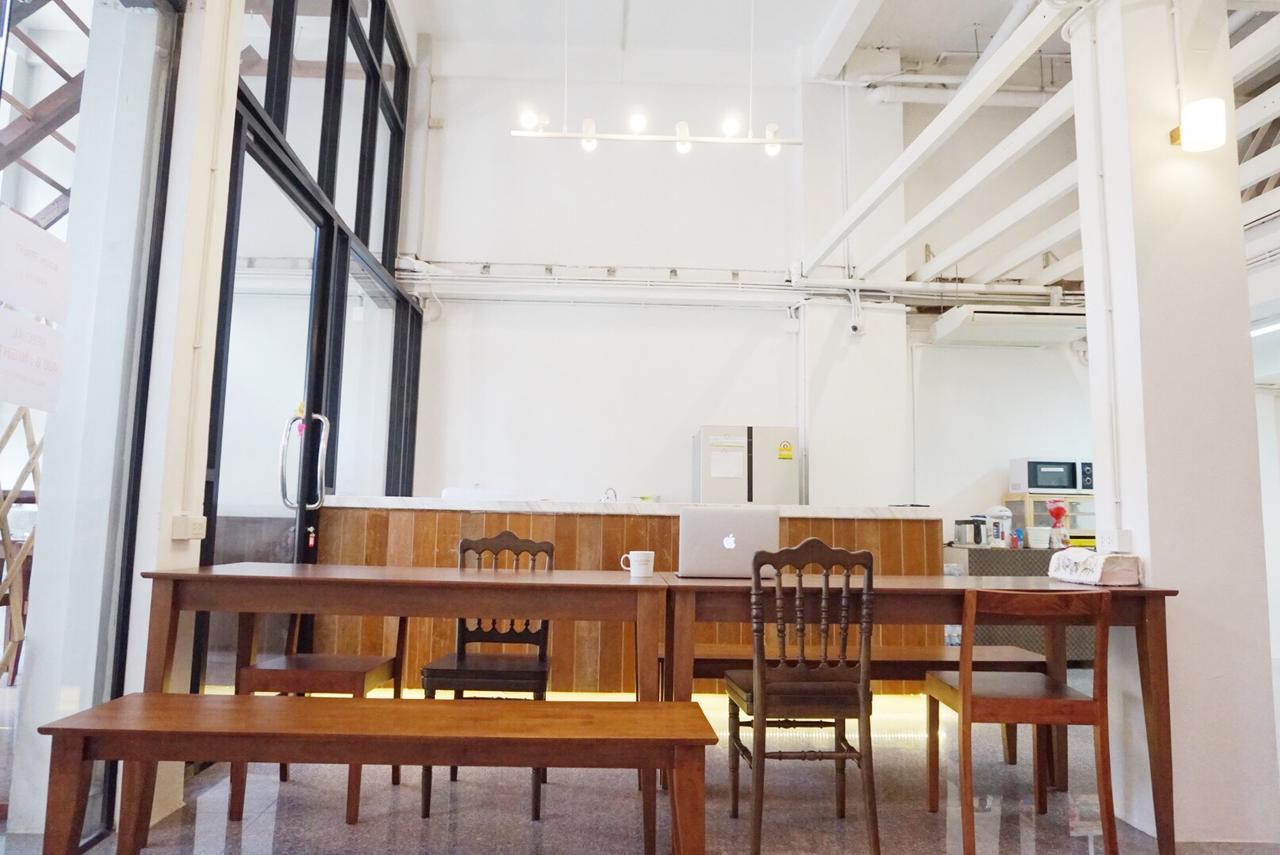 Boon Street Hostel *