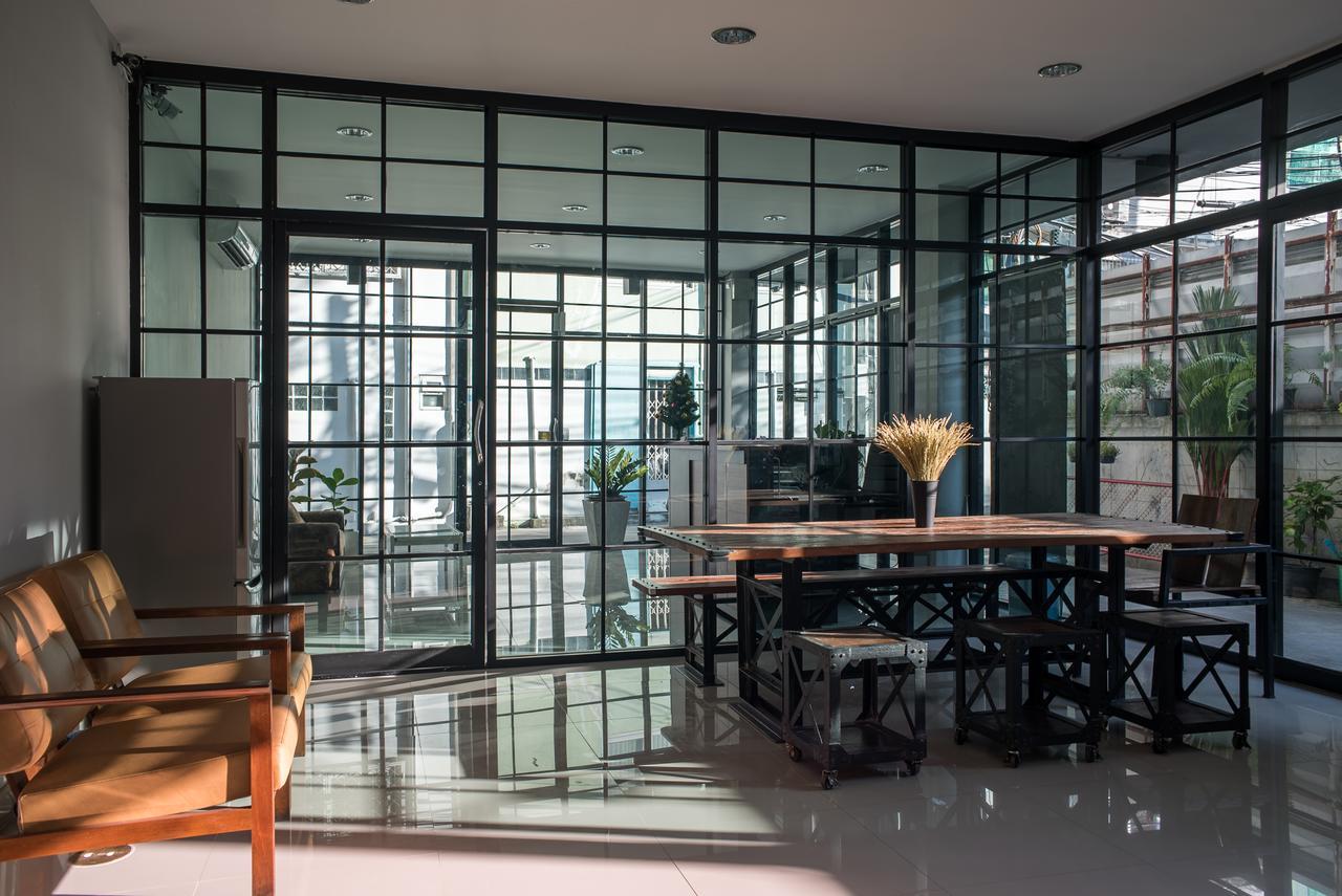 S44room Bangkok