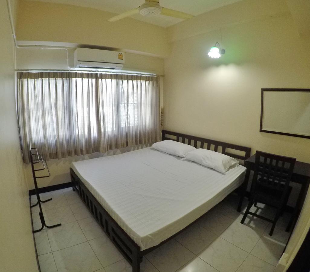 Hotel Kc *