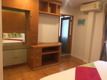 At1617 Hotel Bangkok