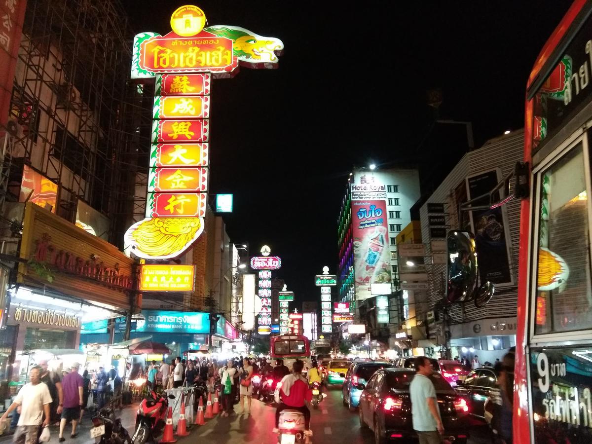 Hotel La *