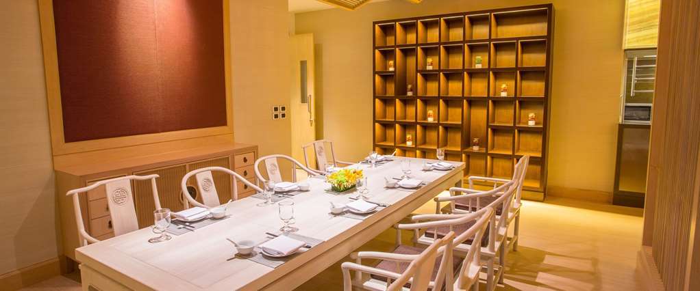 Dusit Princess Srinakarin 4* Bangkok
