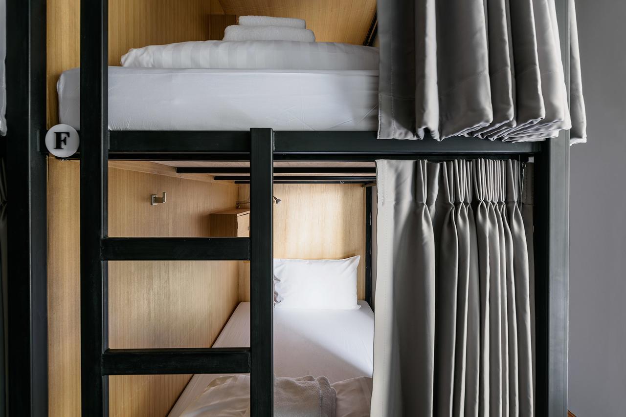 Hostel Travelier