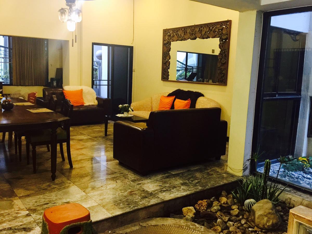 Mangosteen Sukhumvit Guest house 2*
