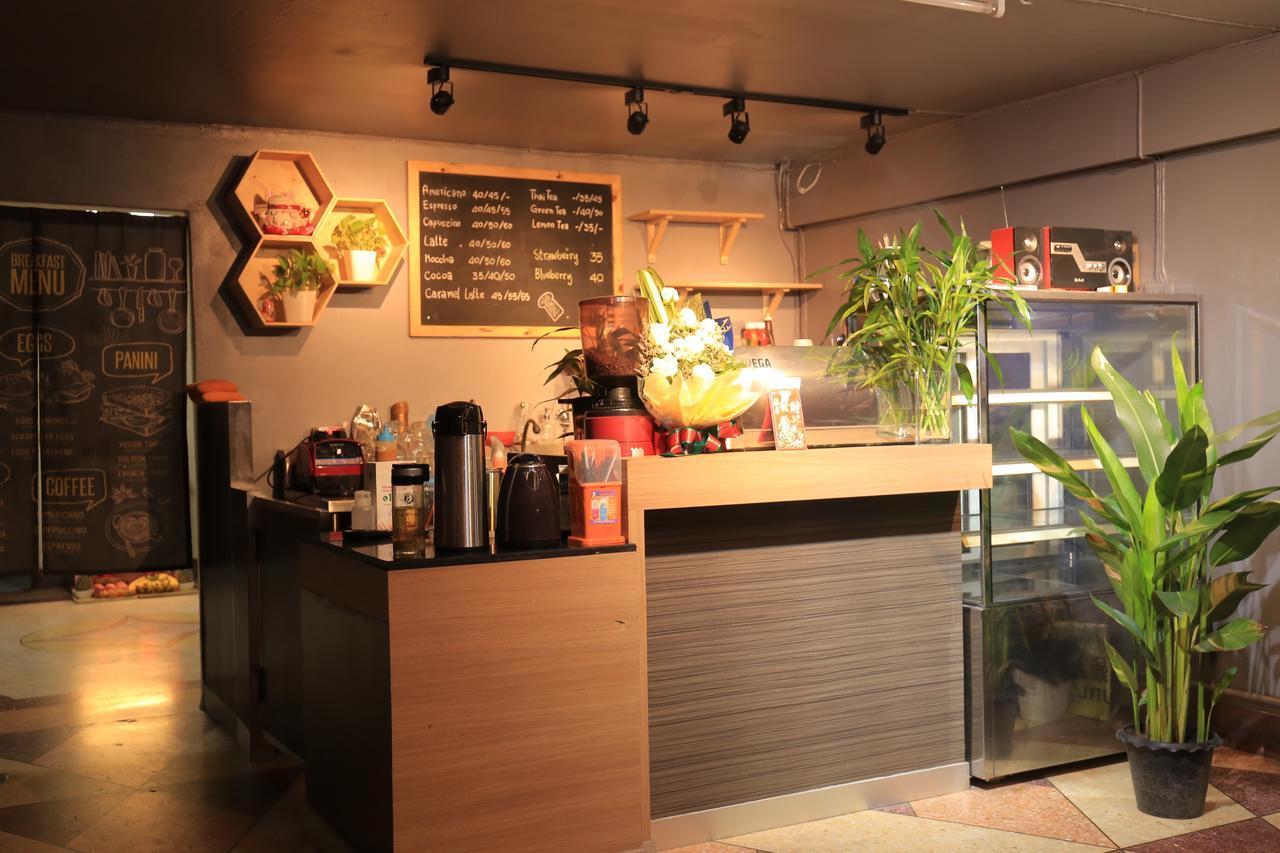 Hostel Midsummer Night Bangkok