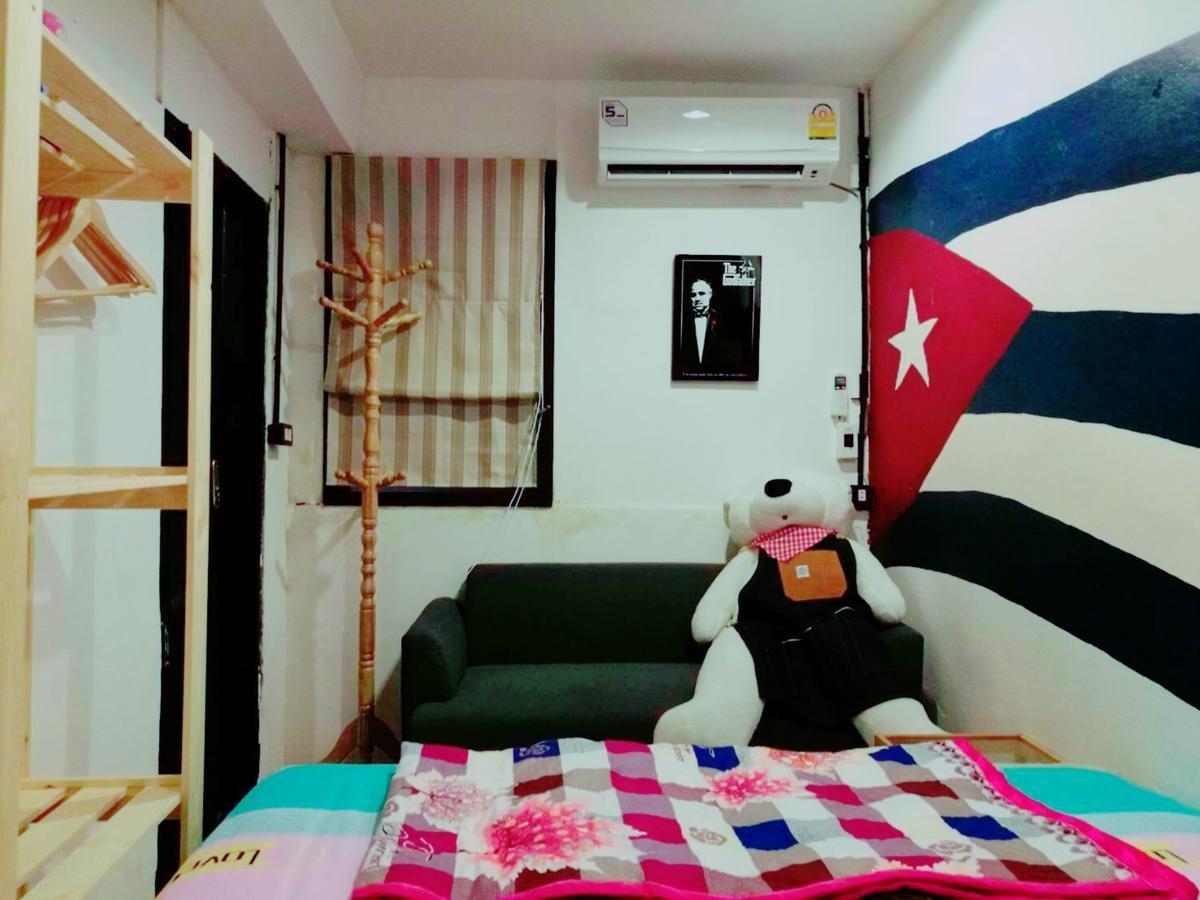 Hostel The Sleepless Boutique *