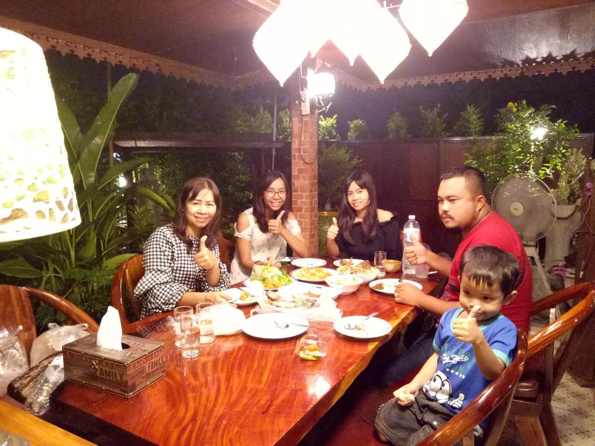 Guest house Ruenthip 3*