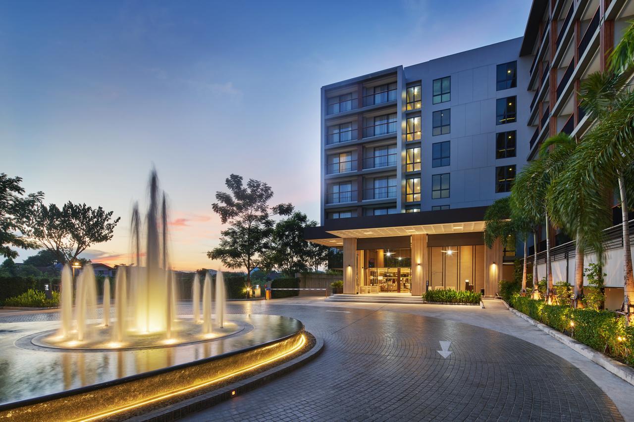 The Park Nine Suvarnabhumi - Free Bkk Airport Shuttle Hotel