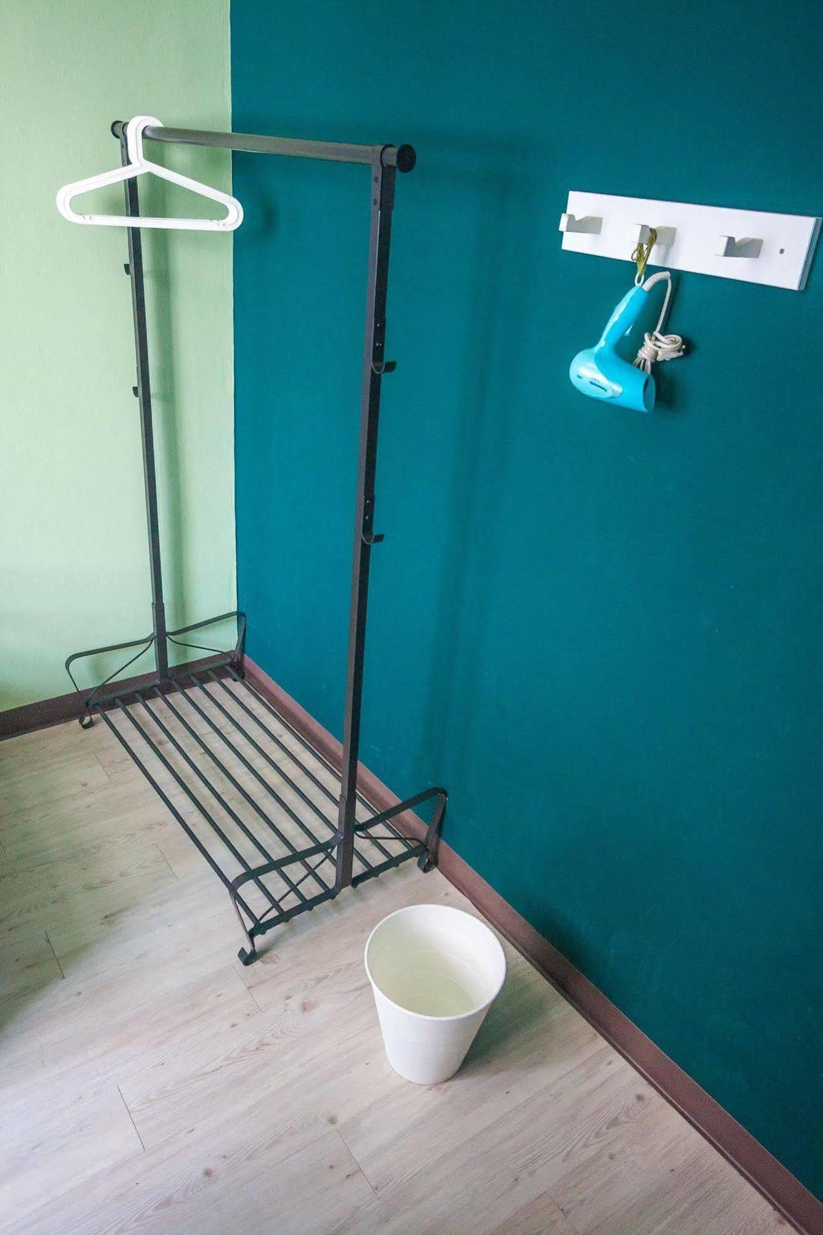 Nacorn Hostel *