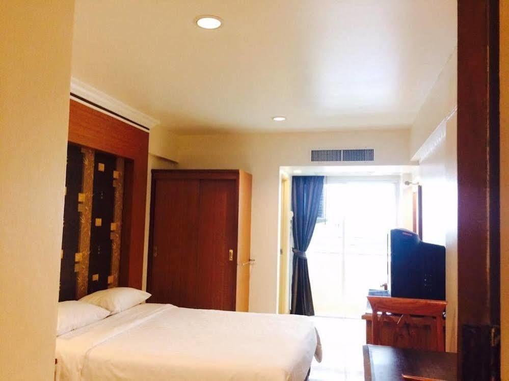 Synsiri 3 Ladprao 83 Appartement *