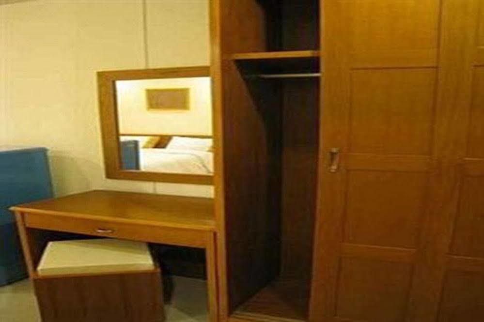 Inn Rafael And Mansion - Sha Extra Certified Bangkok