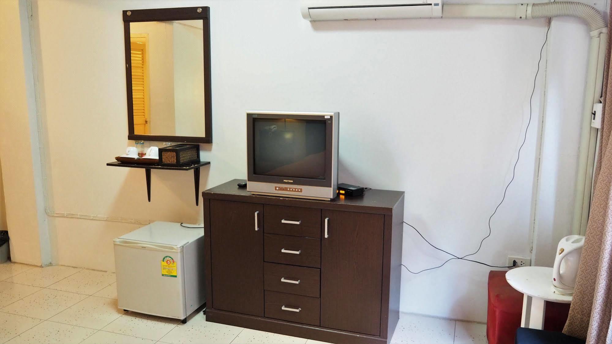 The Boss's Place Sathorn 3* Bangkok
