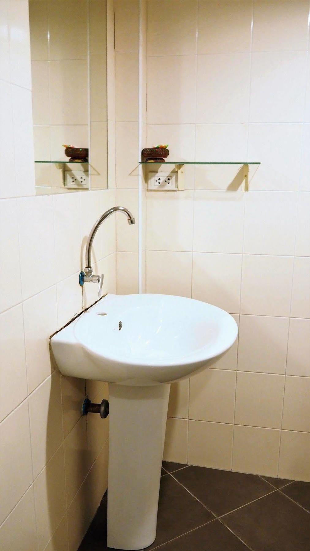 The Boss's Place Sathorn 3* Bangkok