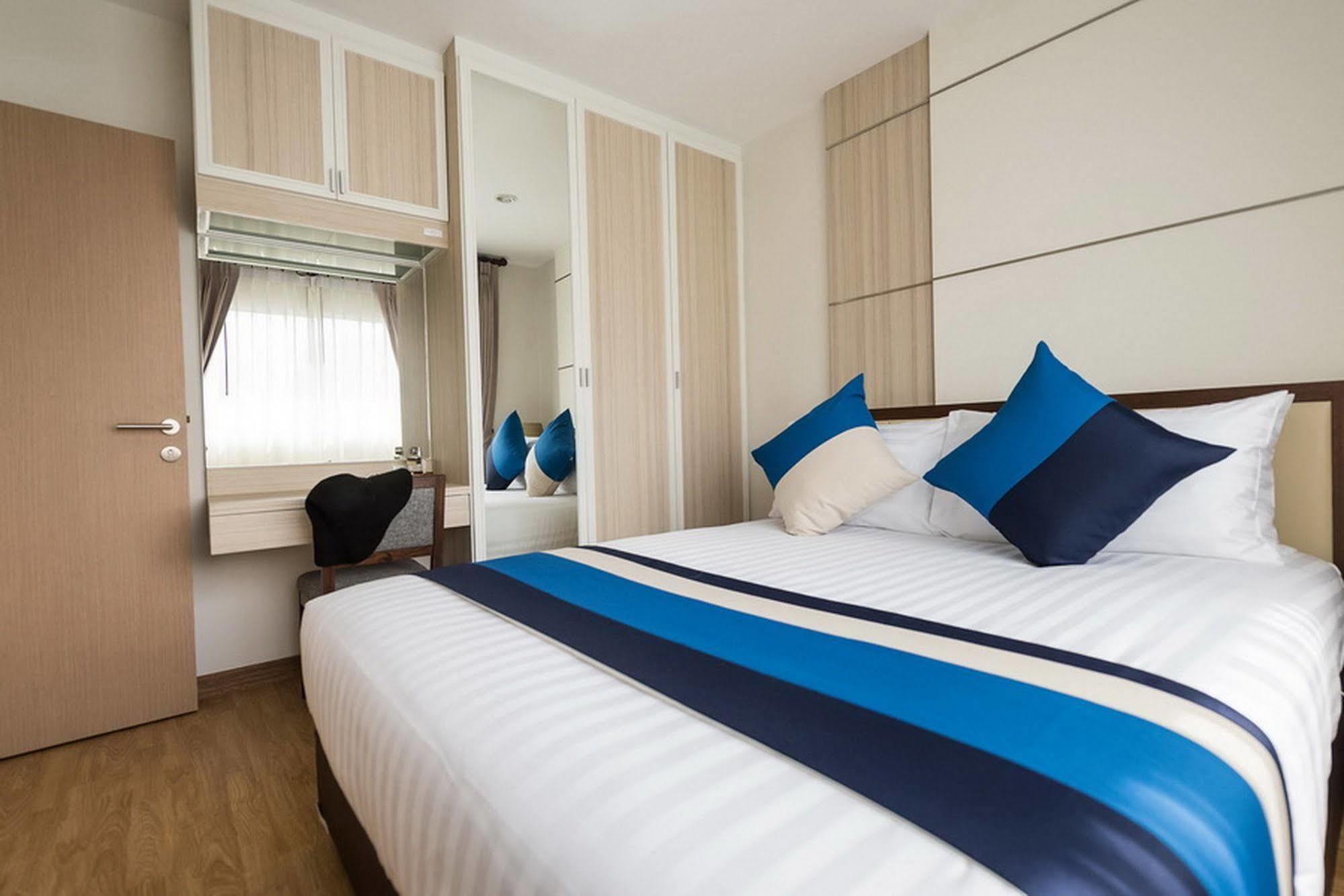 Thonglor 21 By Bliston Bangkok