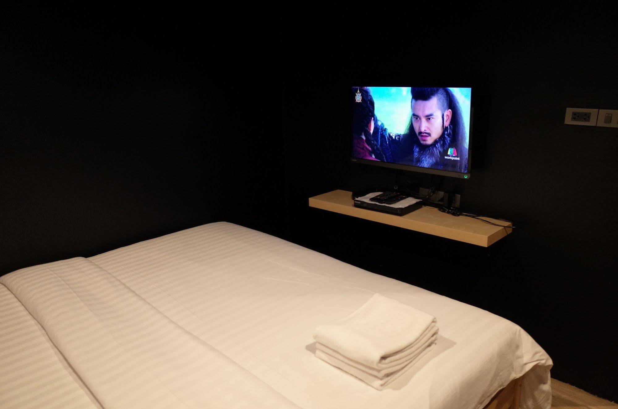 Hostel C40winks