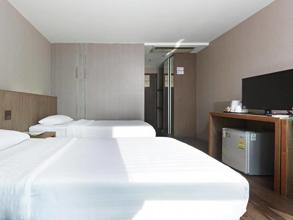 Bangkok City Hotel 3*