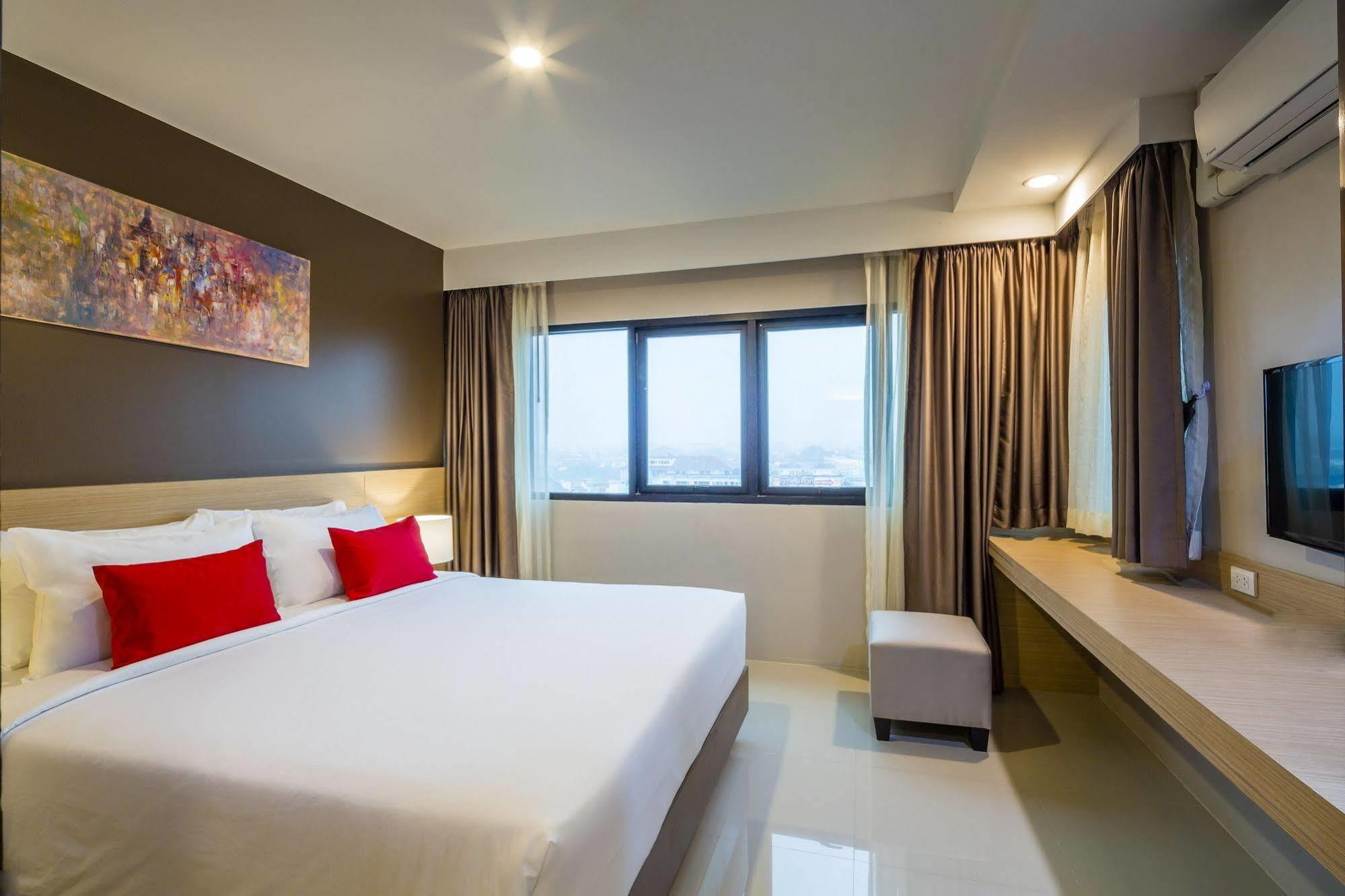 Hotel Livotel Kaset Nawamin 4*