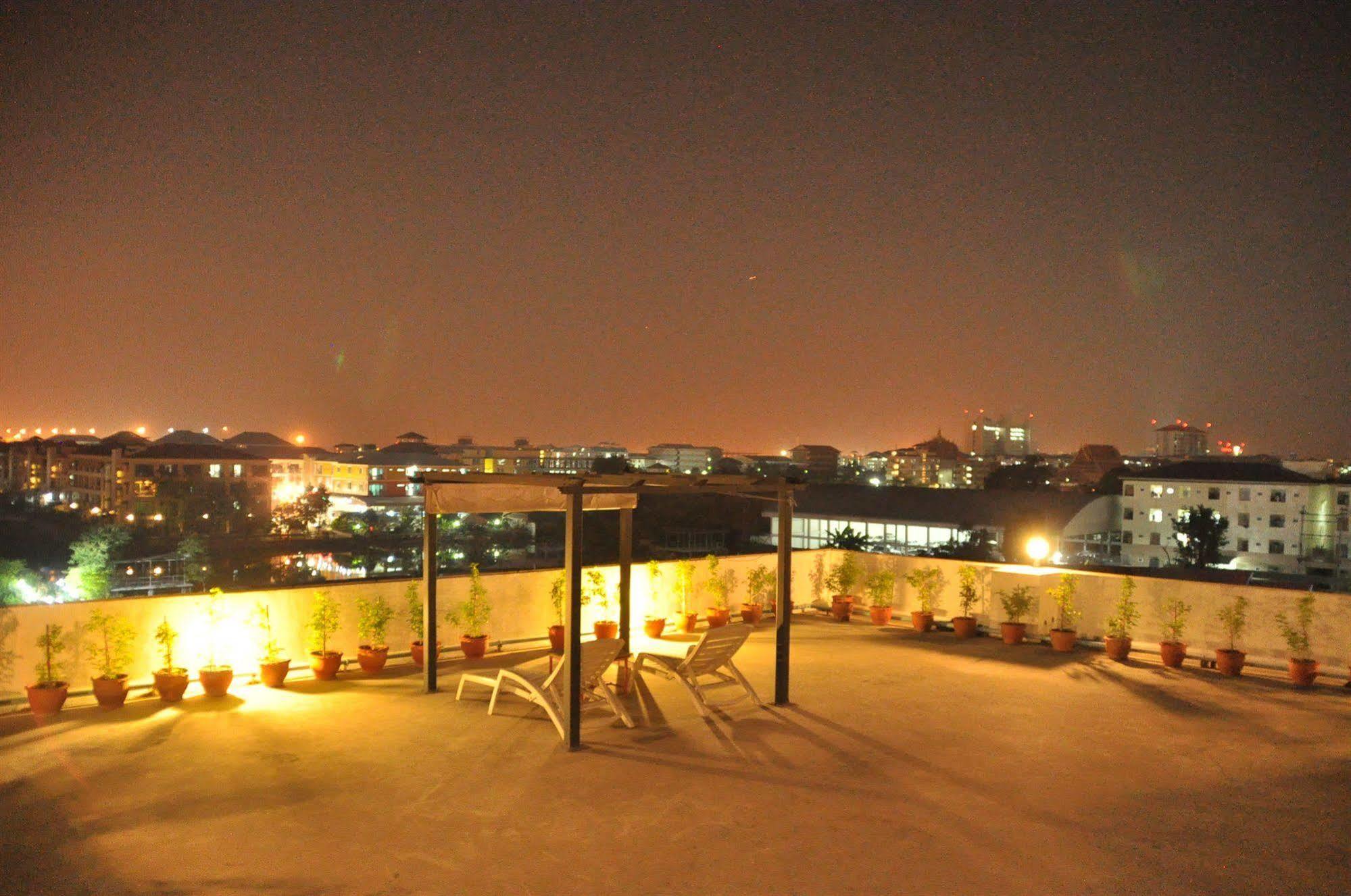 Hotel Kriss 4*