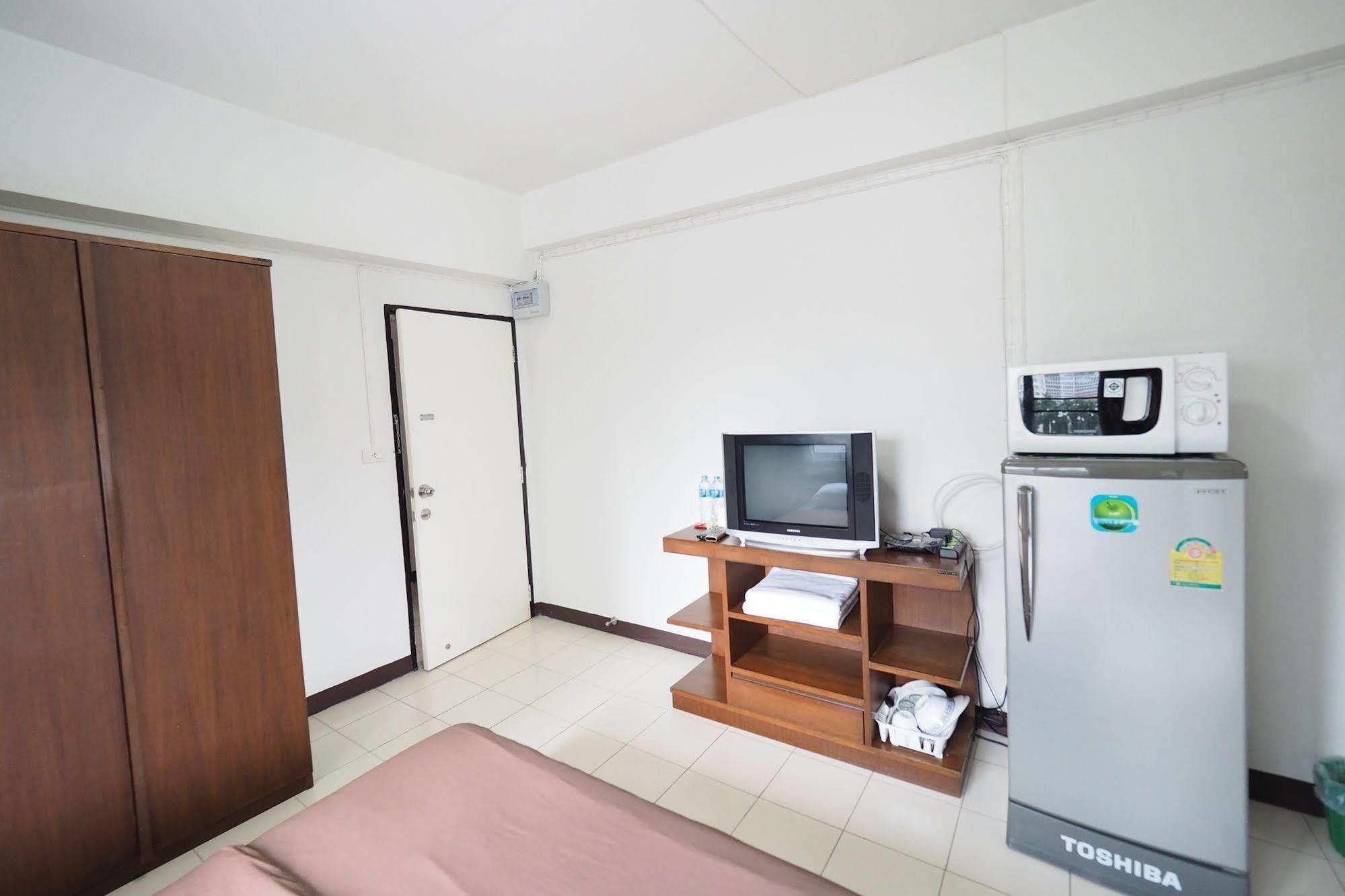 Living Naraa Place 2* Bangkok