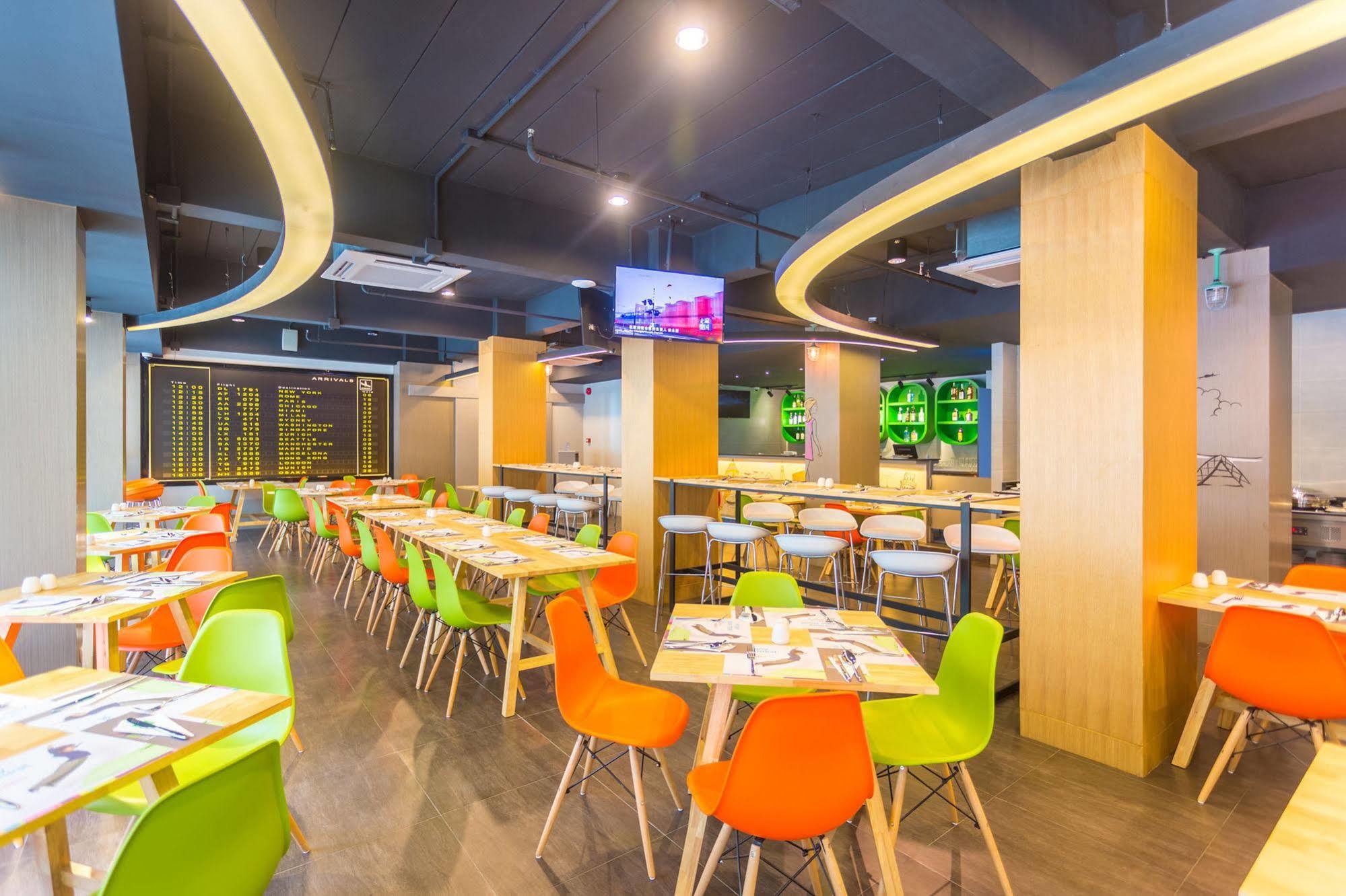 Hotel Ibis Styles Sukhumvit 50 3*