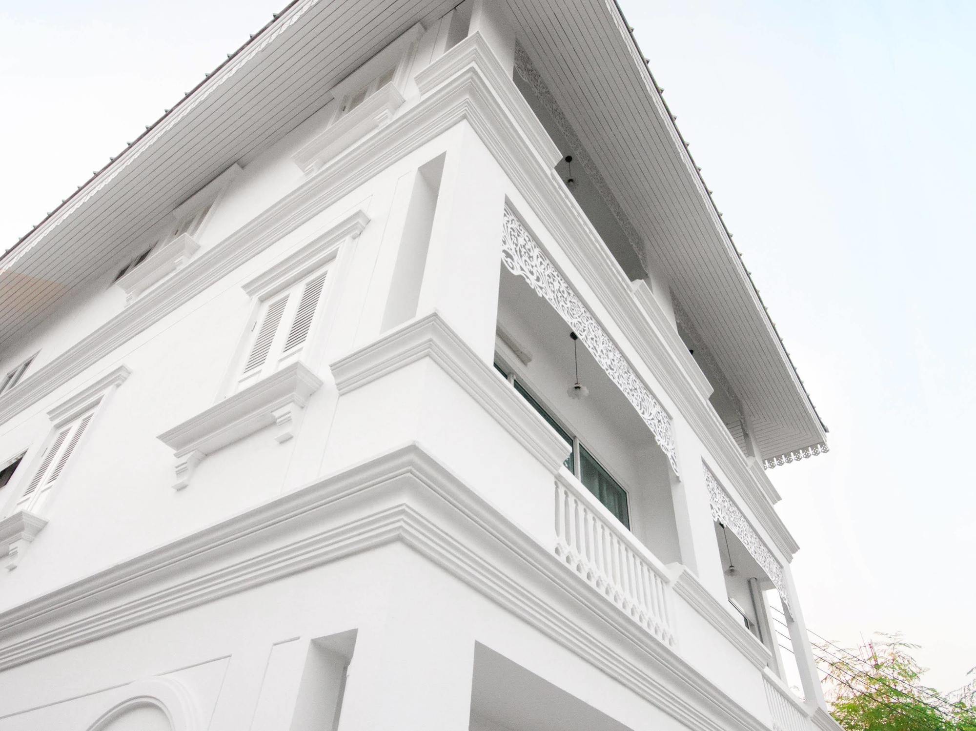 Dharasom' S Colonial House Hotel Bangkok